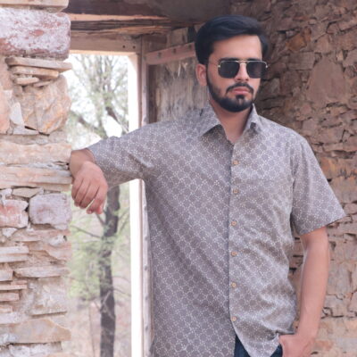 Geometric Print Short Sleeve Shirt,